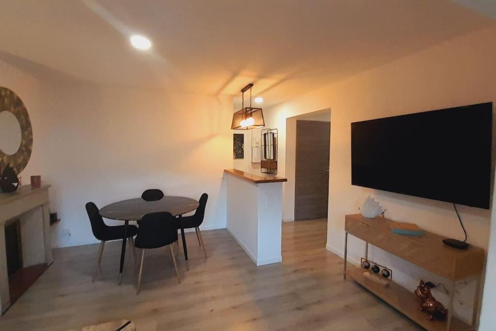 Appartement Lumineux Et Central Propriano  Exterior photo